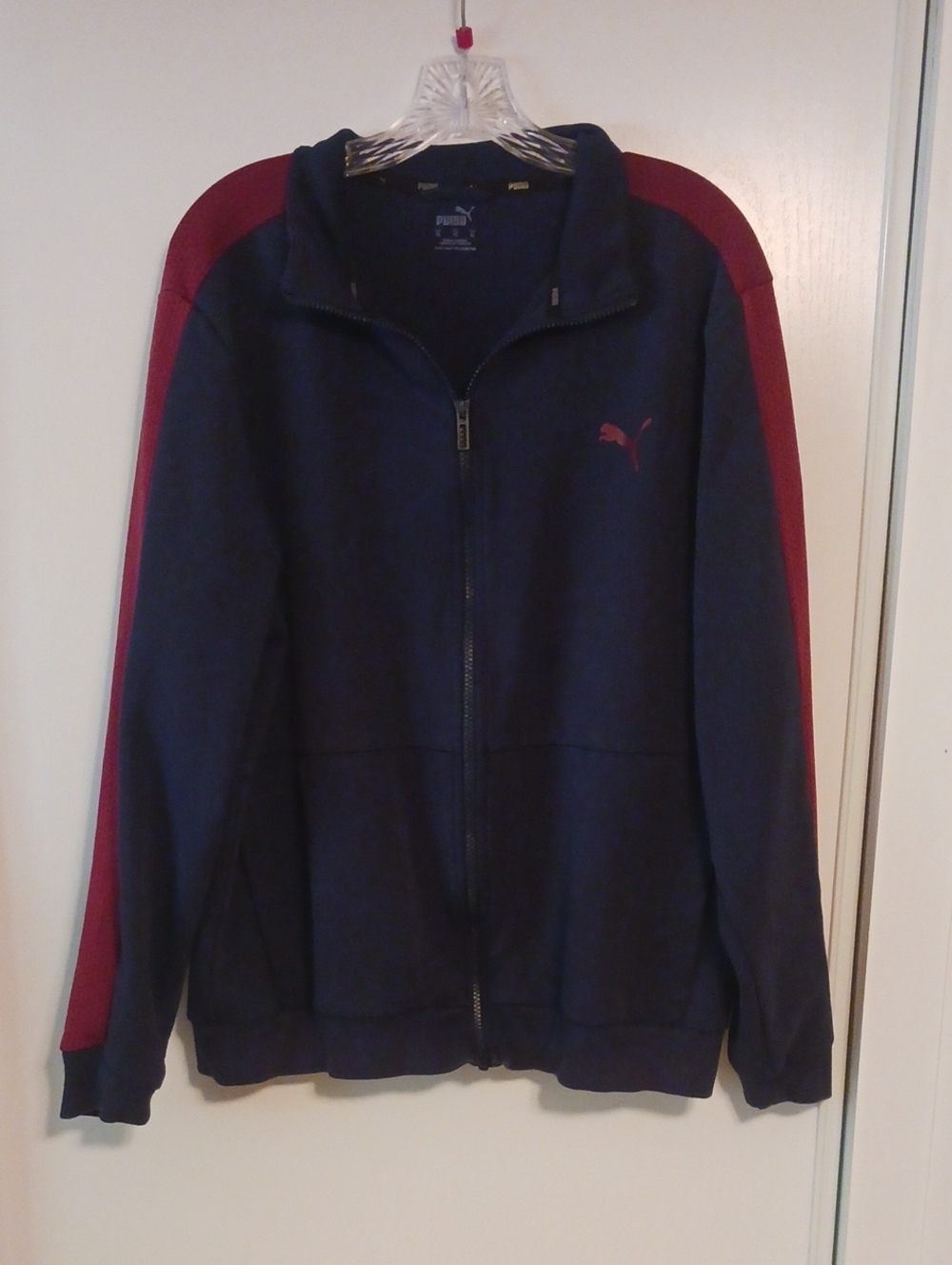Puma XL Men’s Navy Zip-Up Sweater with Maroon Shoulder Stripes